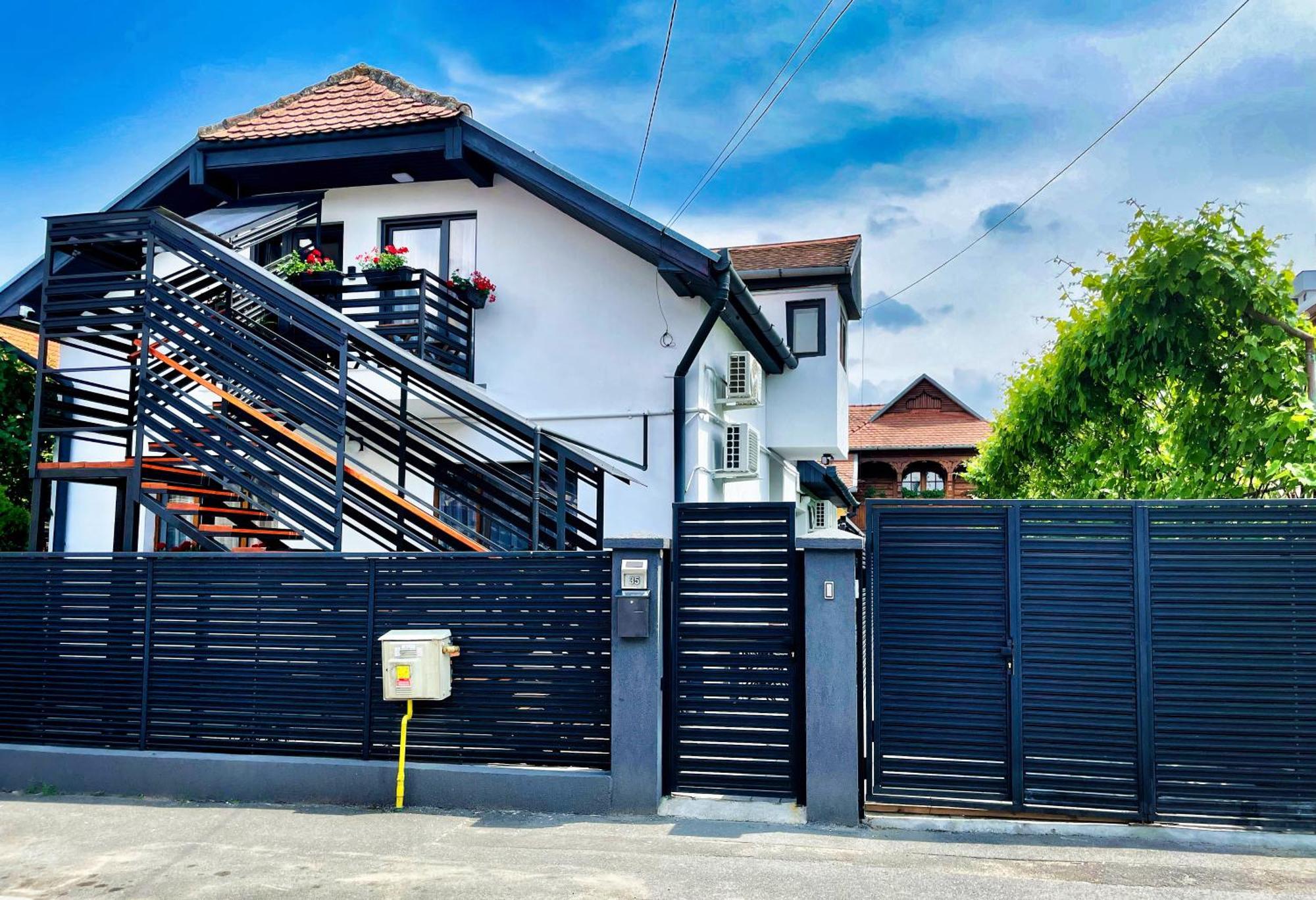 Ben Apartments Сибиу Экстерьер фото